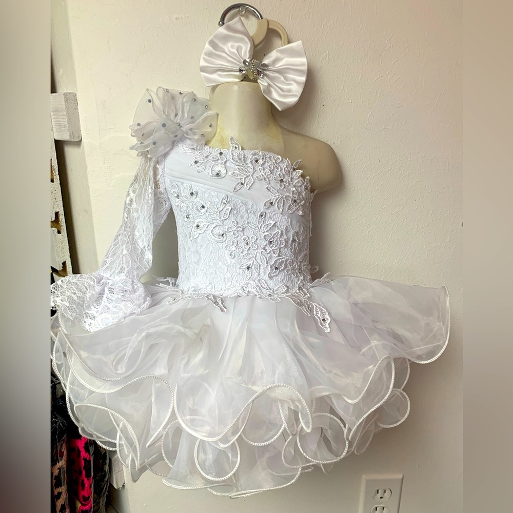 Childs 3T White Beaded One Shoulder Corset Back Cupcake Pageant Dress & Bow NWT